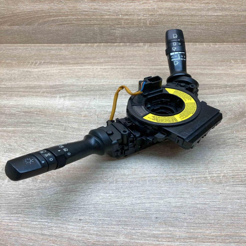 93410 1M530 93410 1M550  Wiper turn signal indicator stalk/switch KIA Ceed