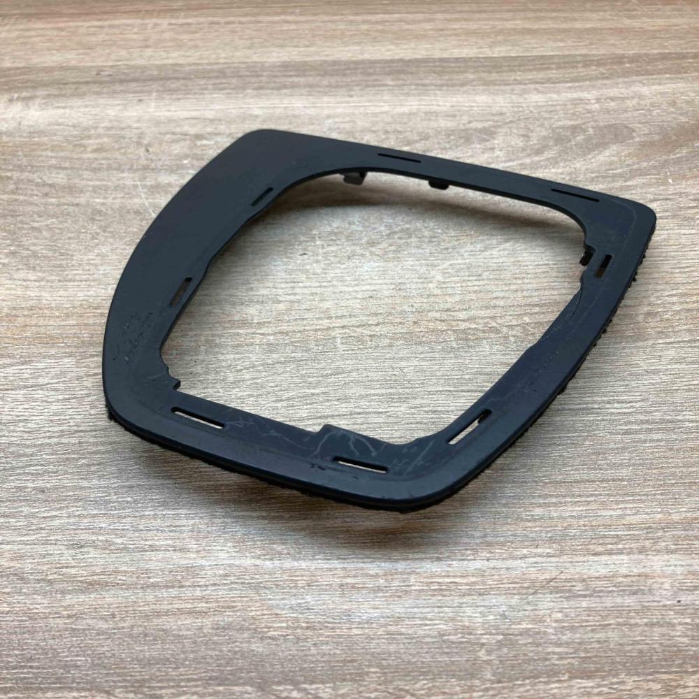 6974709   Gear shifter surround trim plastic BMW 5 E60 E61