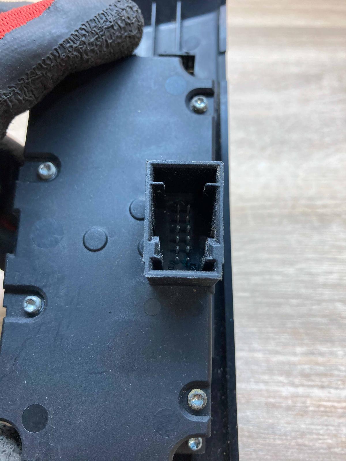 6925285   Light switch BMW 5 E60 E61