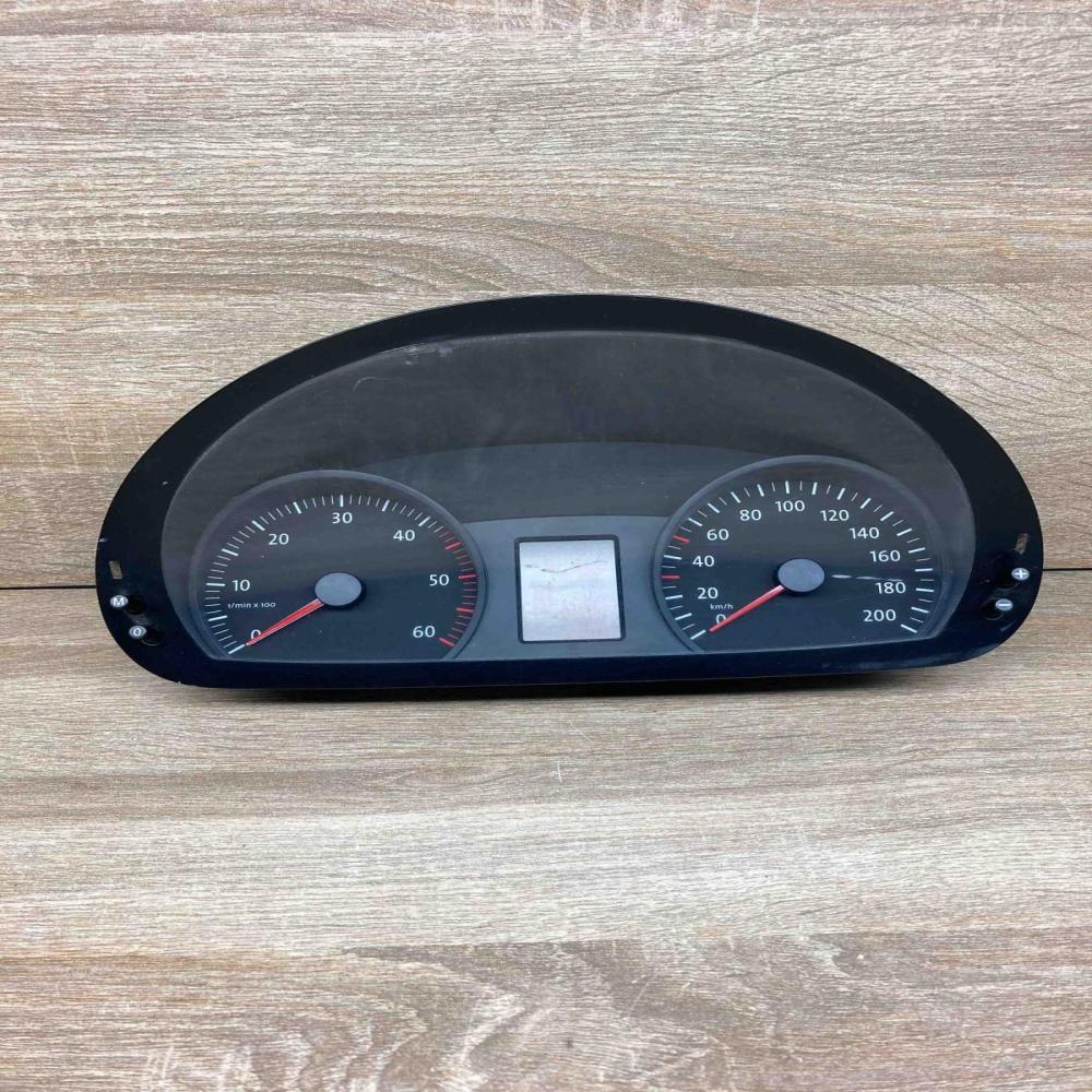 9064465421 2E0920840Q  Speedometer (instrument cluster) Volkswagen Crafter