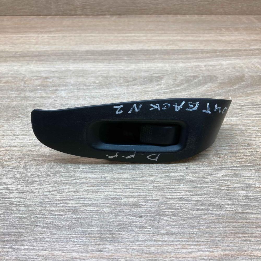 94266 AE040   Electric window control switch Subaru Legacy