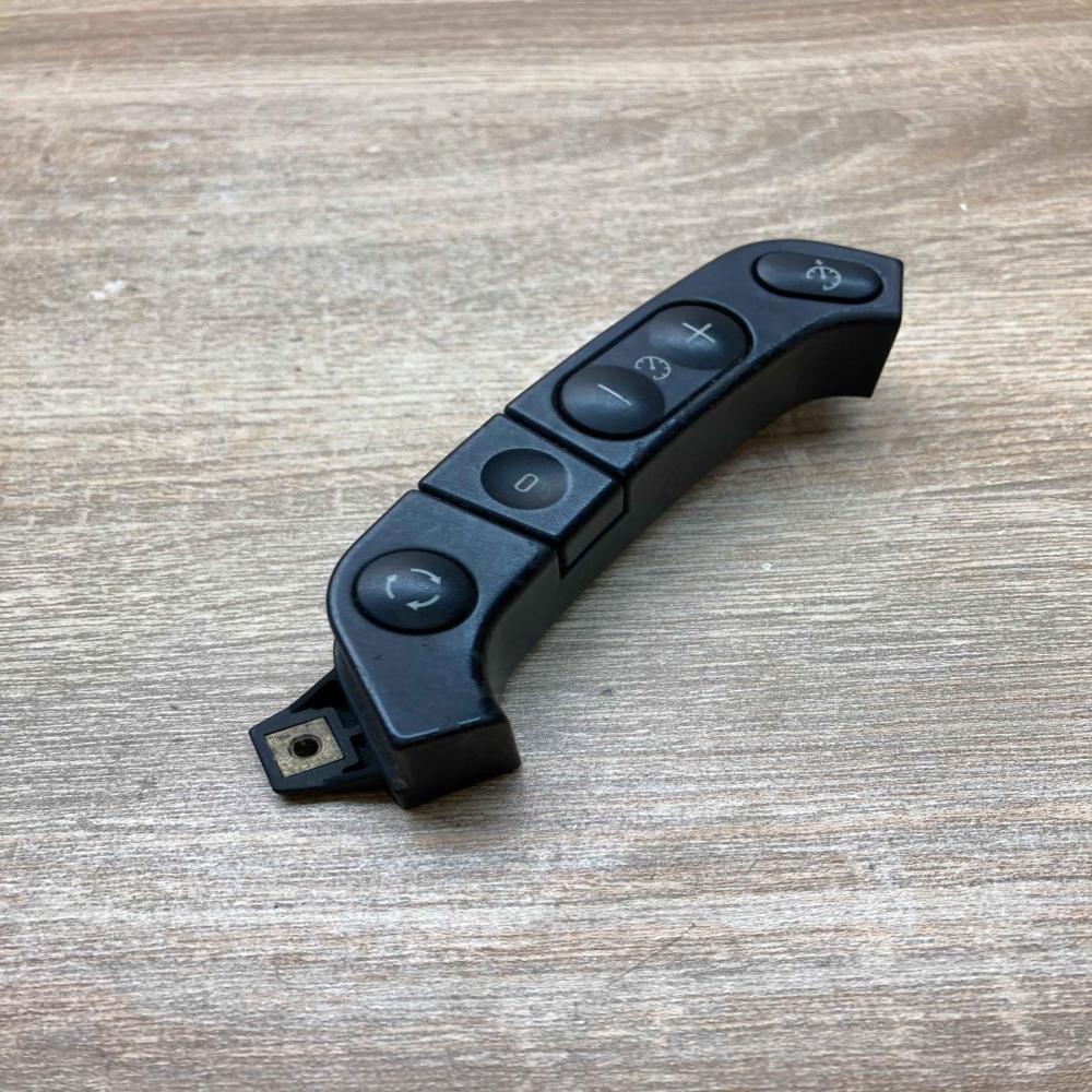 8363652 03740250  Steering wheel buttons/switches BMW 5 E39