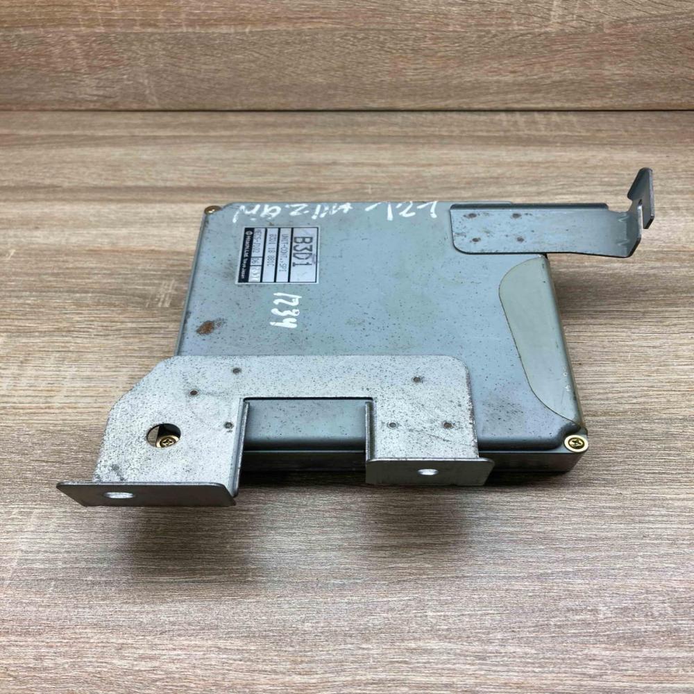 B3D118881C MECS J102  Engine control unit/module ECU Mazda 121