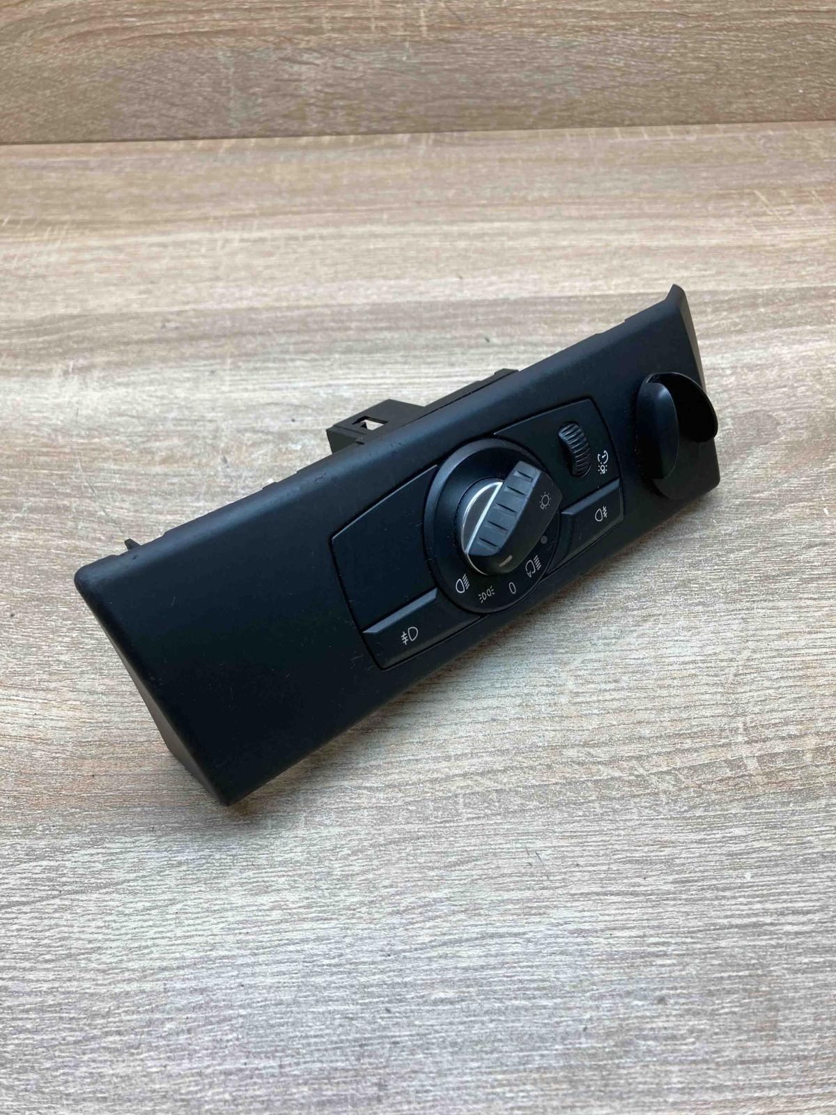 6988565   Light switch BMW 5 E60 E61