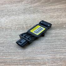 8651A015 W002T11091  Airbag deployment crash/impact sensor Mitsubishi Grandis