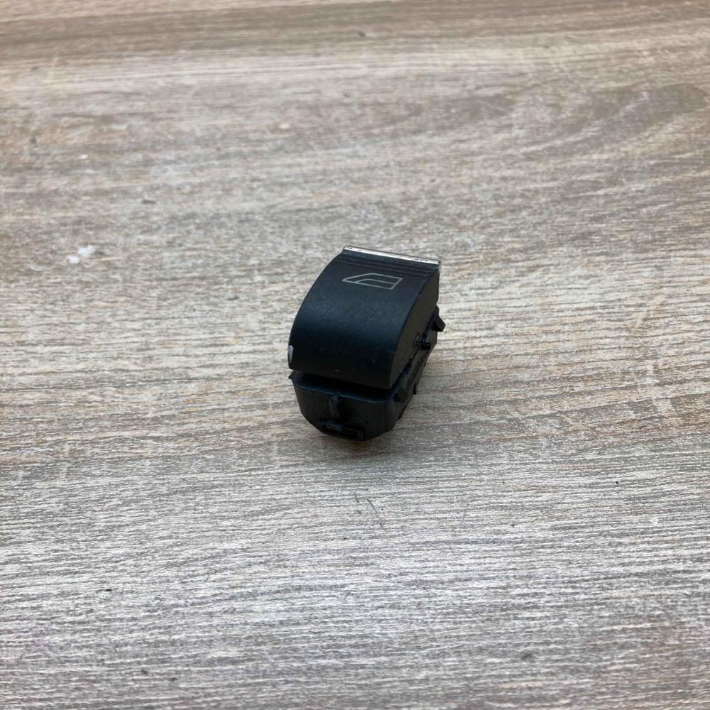 BM5T 14529 AC 10268086  Electric window control switch Ford Kuga II