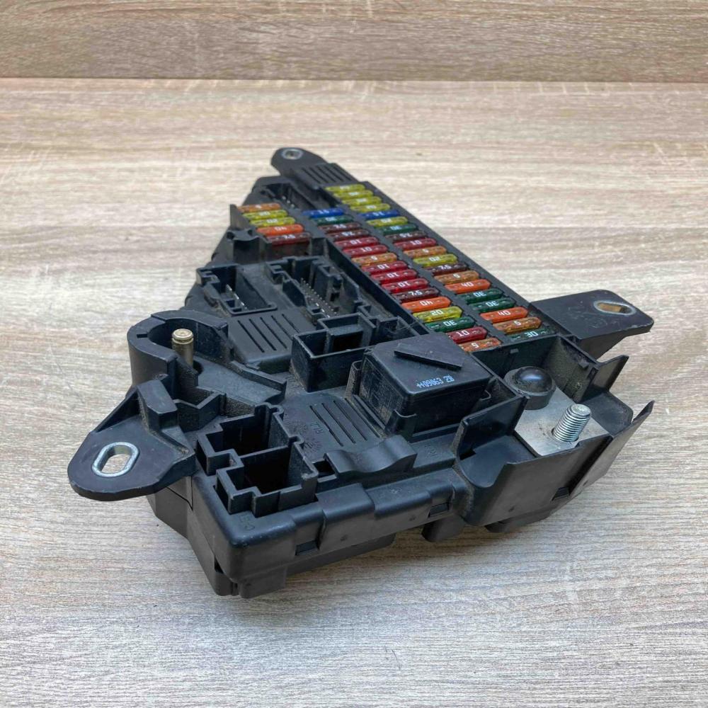 9138830   Fuse module BMW 5 E60 E61