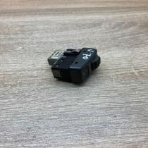 9162960   Headlight level height control switch Volvo V70