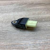89831 42010   Airbag deployment crash/impact sensor Toyota RAV 4 (XA30)