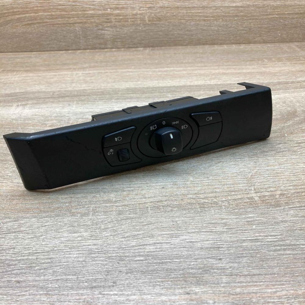 6953735   Light switch BMW 5 E60 E61