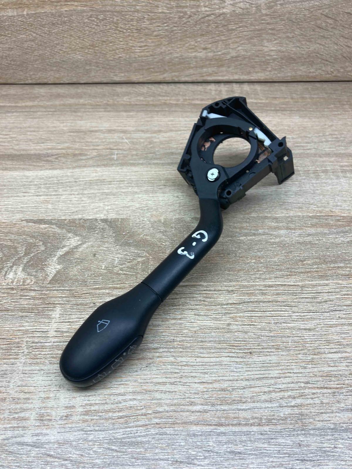 VW Golf 3 Wiper Switch   Wiper control stalk Volkswagen Golf III