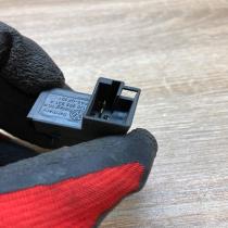 1J0959831A   Tailgate opening switch Volkswagen PASSAT B5.5