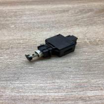 9128577   Brake pedal sensor switch Volvo S40, V40