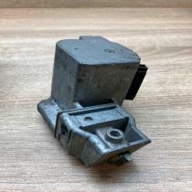 Mercedes Benz 208 0   Steering wheel lock Mercedes-Benz CLK A208 C208