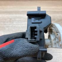 063800 0101   Air flap motor/actuator Honda Accord