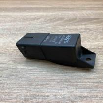 3M5T 12A343 AA   Glow plug pre-heat relay Citroen C5