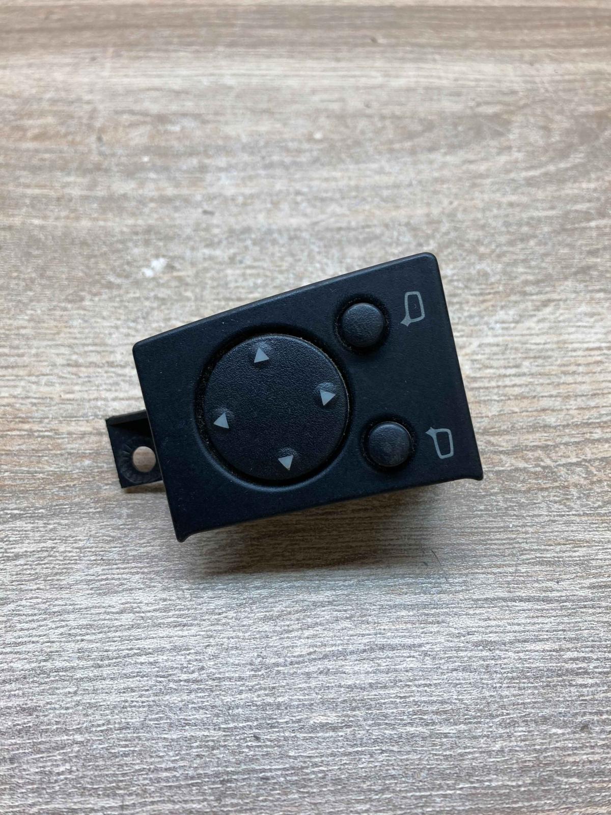 4A0959565 03838201 Used Wing mirror switch Audi A6 S6 C4 4A