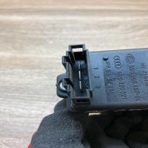 4B0820521 5DS006467 Used Heater blower motor/fan resistor Audi A6 S6 C5 4B