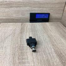 9442070   Brake pedal sensor switch Volvo S60