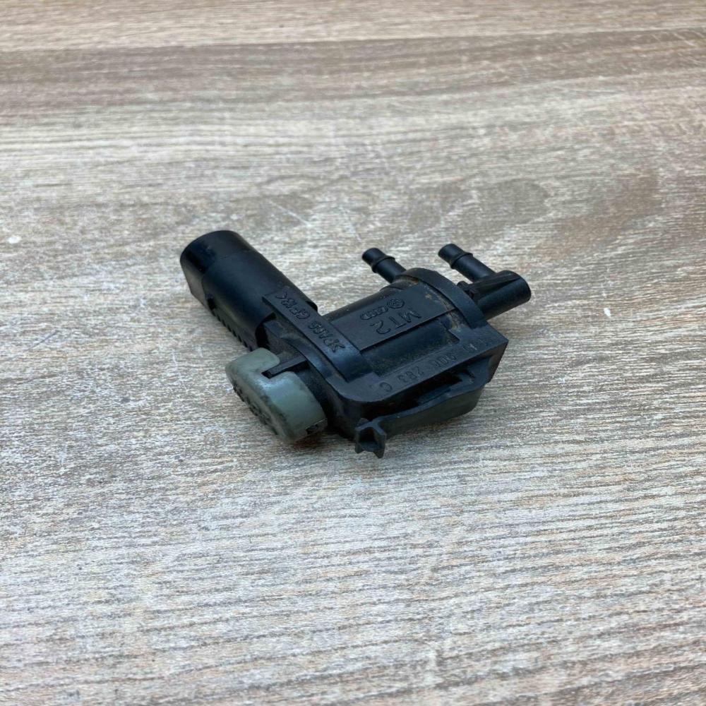 1J0906283C   Turbo solenoid valve Volkswagen PASSAT B6