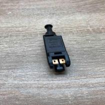 191945515   Brake pedal sensor switch Volkswagen Golf III