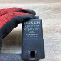 038907281D 0281003038  Glow plug pre-heat relay Volkswagen Golf VI
