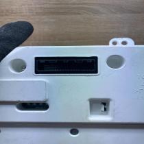 83800 01350 00 TN257440 2142  Speedometer (instrument cluster) Pontiac Vibe