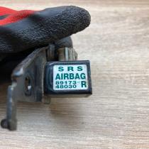 89173 48030  RH Airbag deployment crash/impact sensor Toyota Avensis Verso
