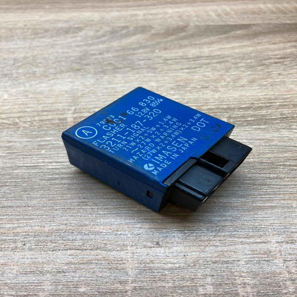 3211 187 320   Other relay Mazda Xedos 6