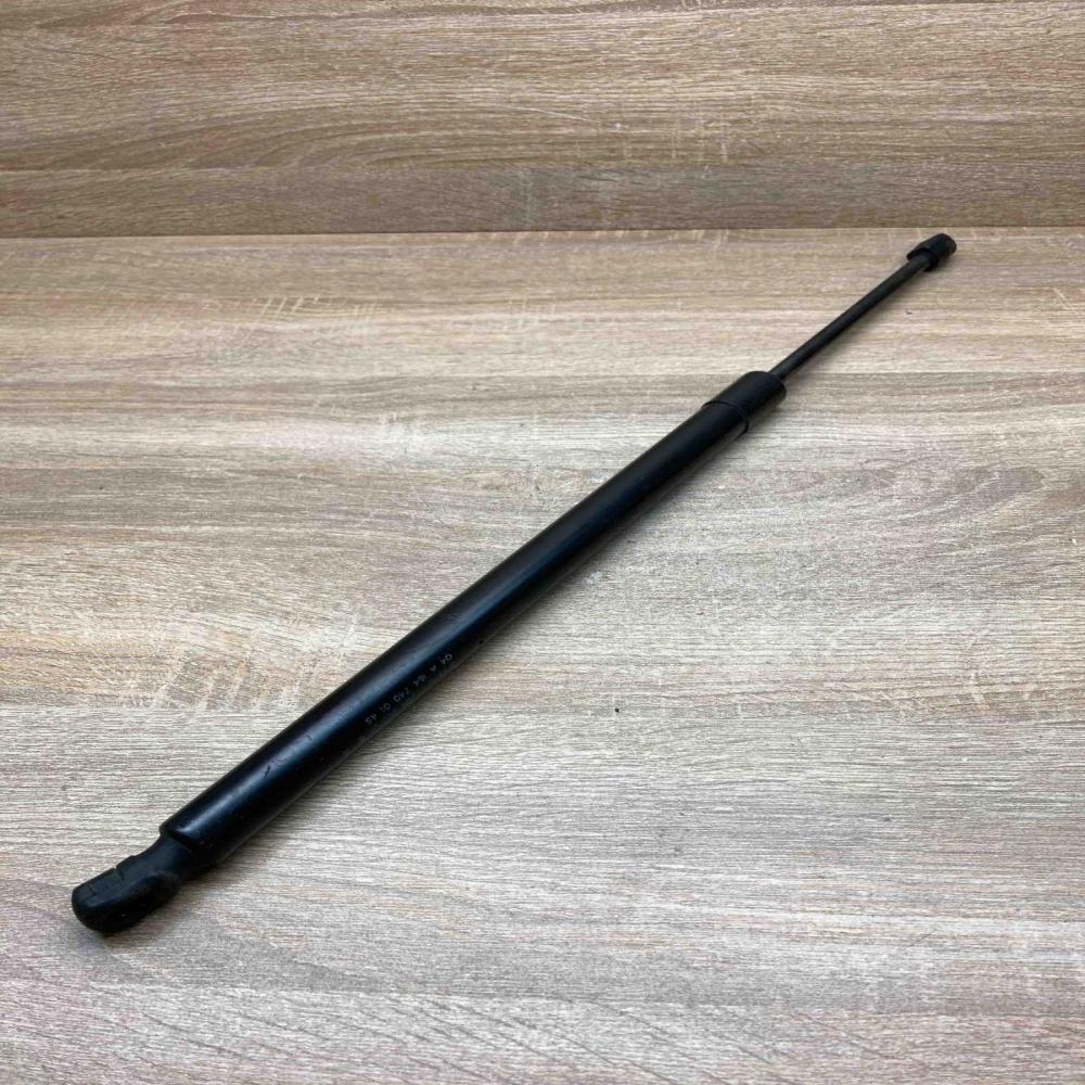 A1647400145   Tailgate/trunk strut/damper Mercedes-Benz ML W164