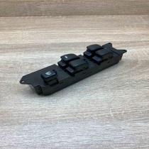 MR768629X C8D D150M S8 D  Electric window control switch Mitsubishi Pajero