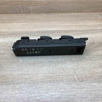 MR768629X C8D D150M S8 D  Electric window control switch Mitsubishi Pajero