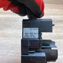 8L0953513 0.26  Wiper turn signal indicator stalk/switch Volkswagen PASSAT B5.5