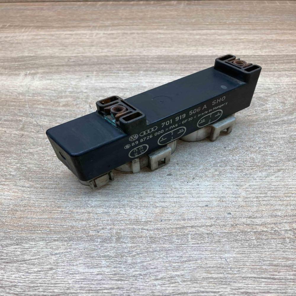701919506A   Coolant fan relay Volkswagen Sharan