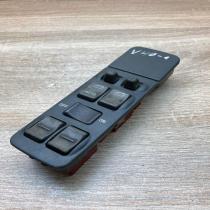 815235   Electric window control switch Volvo S40, V40