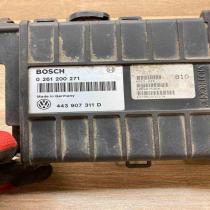 443907311D 0261200271  Engine control unit/module ECU Volkswagen PASSAT B3
