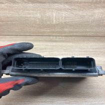 24417169 0281010268  Engine control unit/module ECU Opel Zafira A