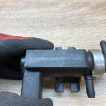 1J0906627   Turbo solenoid valve Volkswagen PASSAT B5.5