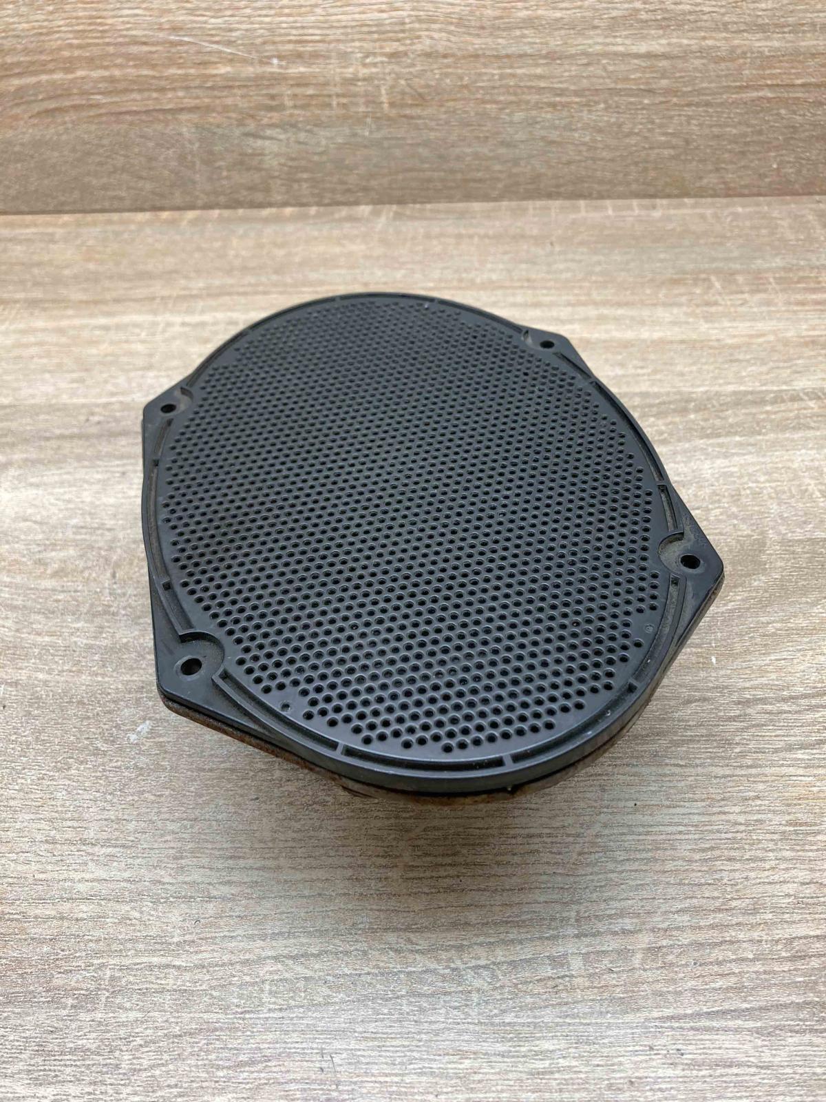 XW7F 18808 AB   Rear door speaker Ford Focus