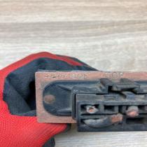 4677180F   Heater blower motor/fan resistor Chrysler Voyager