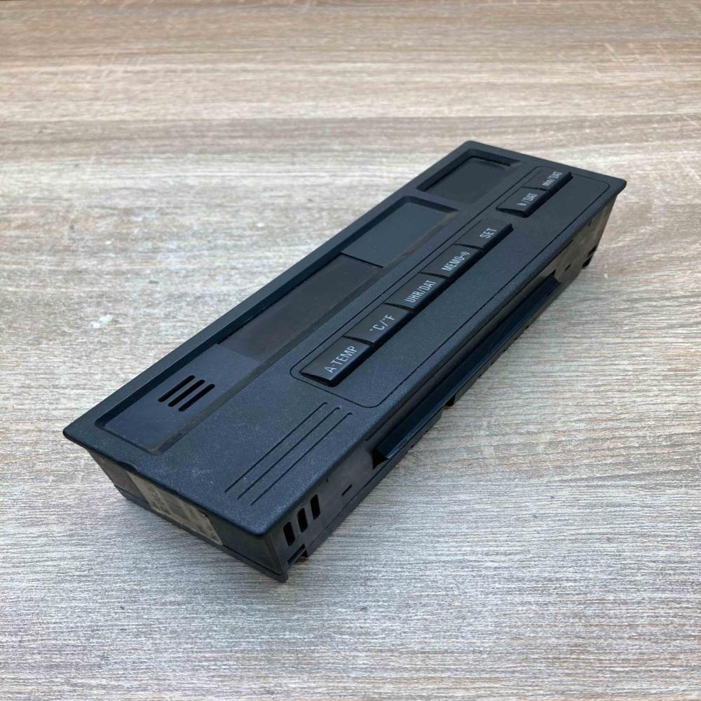 8363579   Climate control unit BMW 3 E36