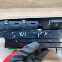 8622040   Electric window control switch Volvo S80