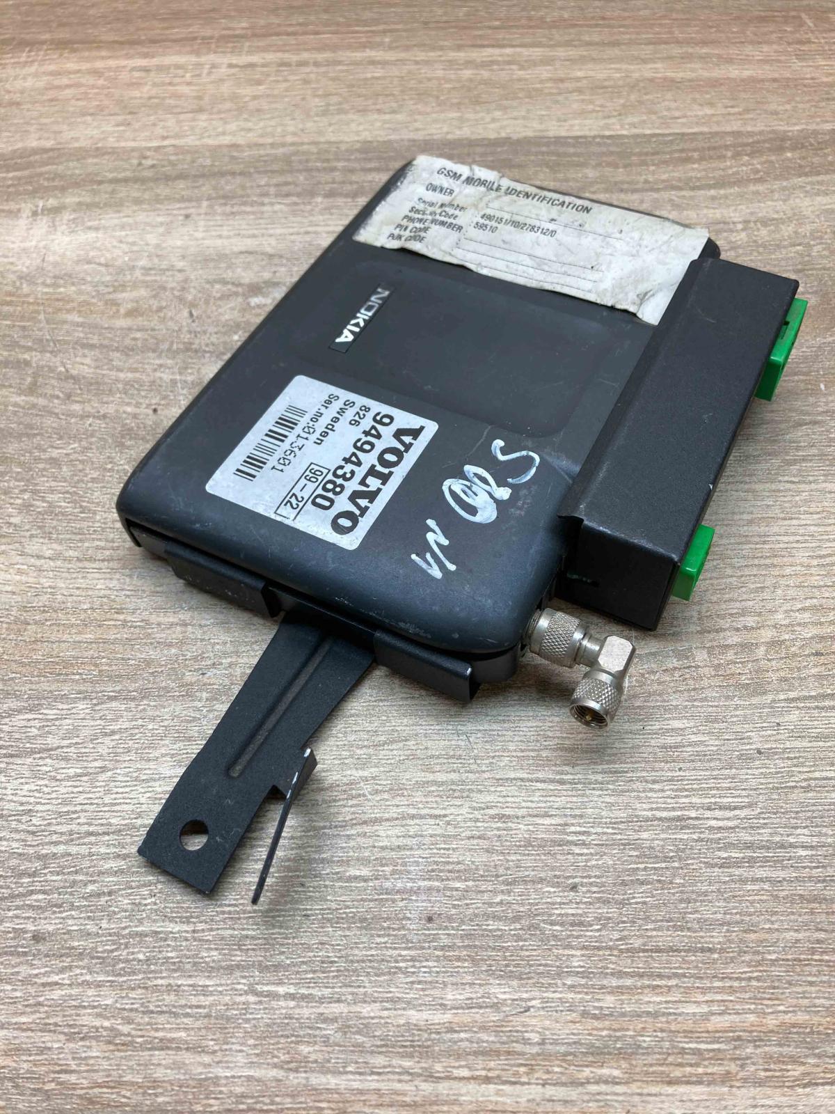 9494380   Phone control unit/module Volvo S80