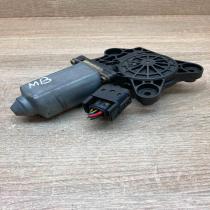 A2208204642   Front door window regulator motor Mercedes-Benz S W220