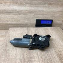 A2208204642   Front door window regulator motor Mercedes-Benz S W220