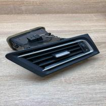 9115858 141218 10  Dashboard side air vent grill/cover trim BMW 7 F01 F02 F03 F0