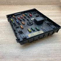 3C0937125 6359 2777  Fuse module Volkswagen PASSAT B6