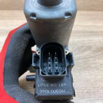 0130821785   Rear door window regulator motor Audi A6 S6 C5 4B