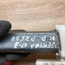 9178987  With Plug Front door window regulator motor Opel Vectra C