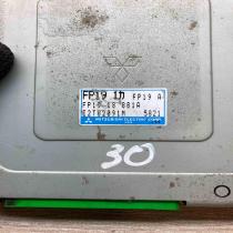 FP19 18 881A E2T82091M  Engine control unit/module ECU Mazda 626